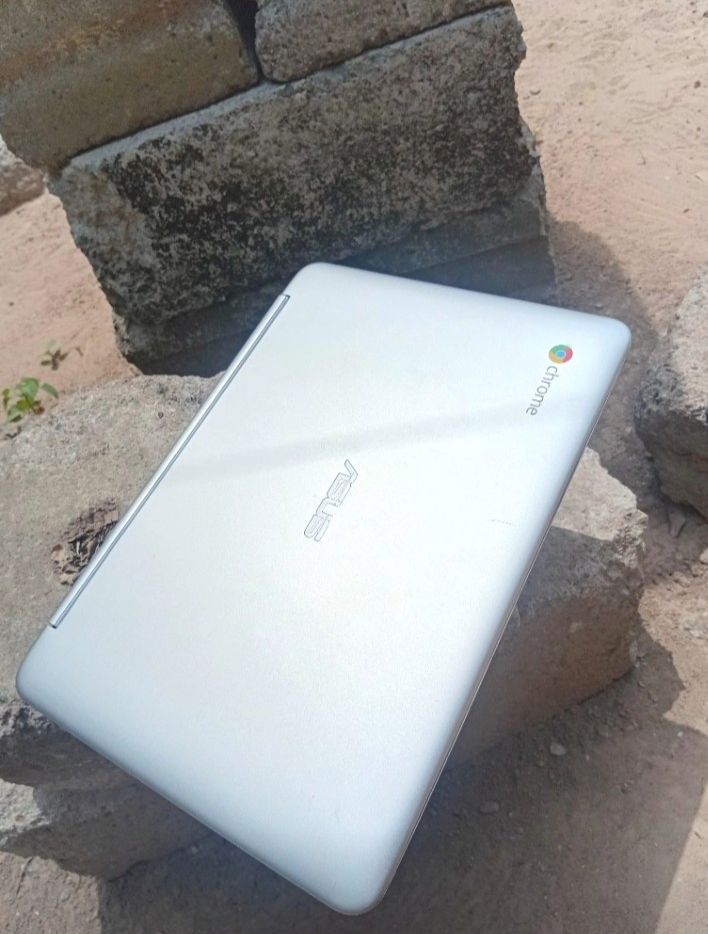 Asus Chromebook