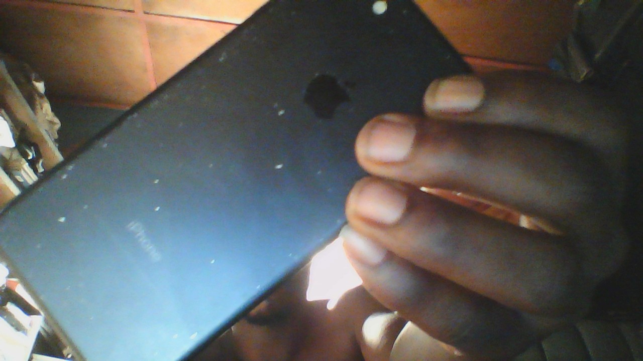 IPHONE 7 64 gigabyte